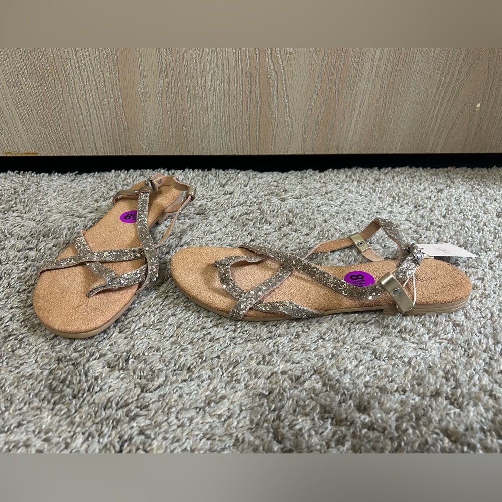 NWT Sophia Milano Strappy Leather Sandals Gold Metallic Glitter Size 8.5/40 Adj.